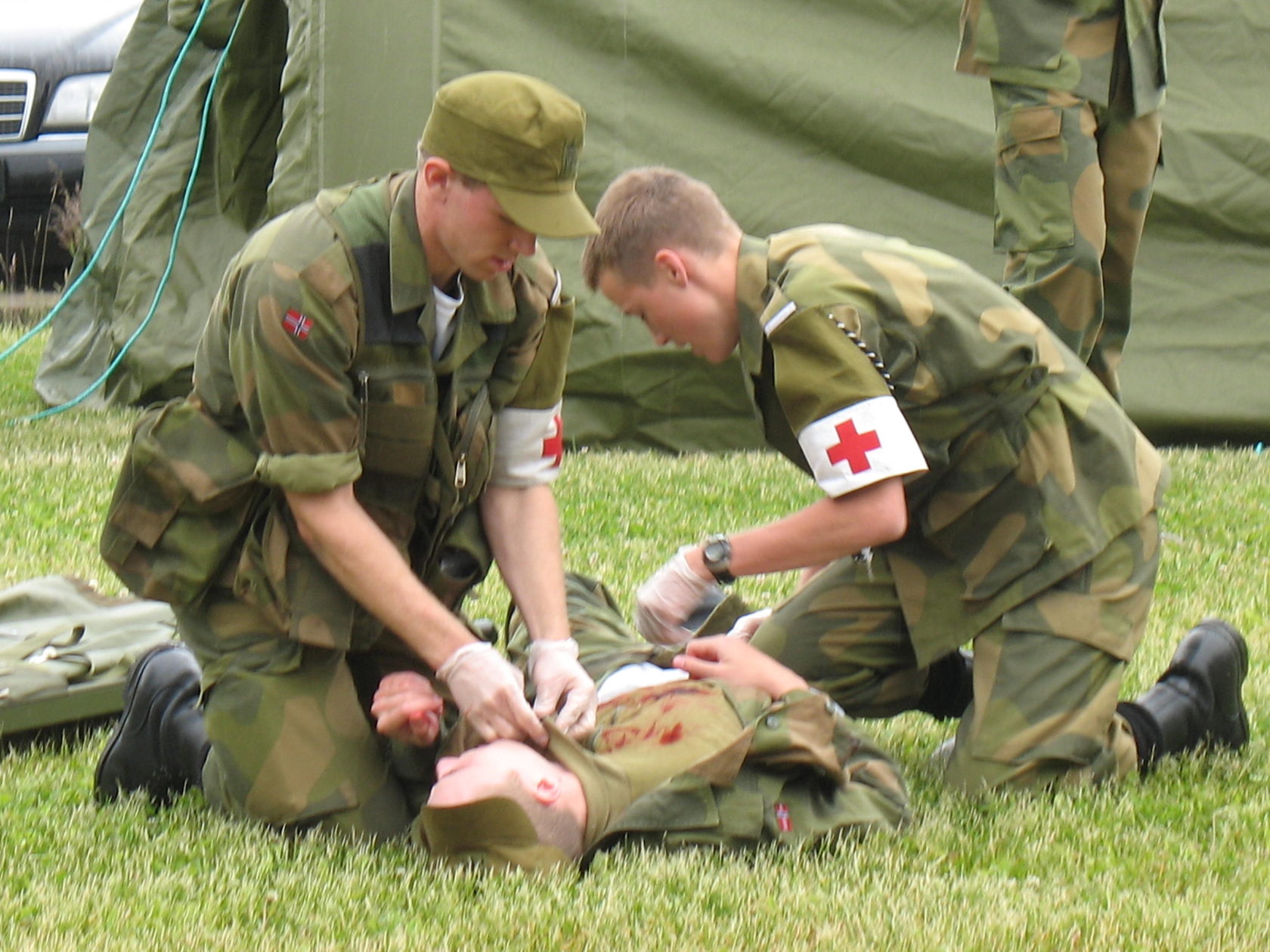 Ранения военнослужащих